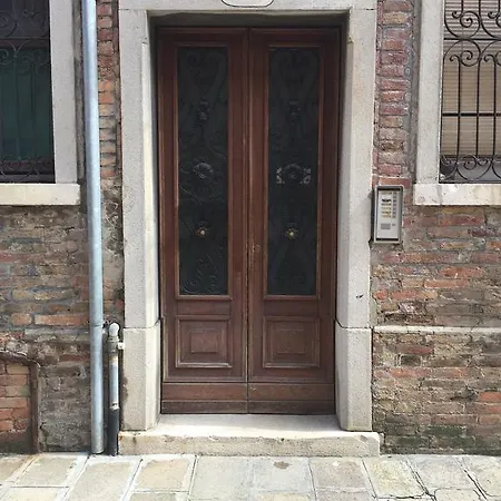 Campiello Tron * Veneza