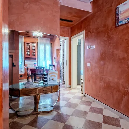 Campiello Tron דירה *