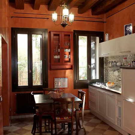 Apartment Campiello Tron Venice