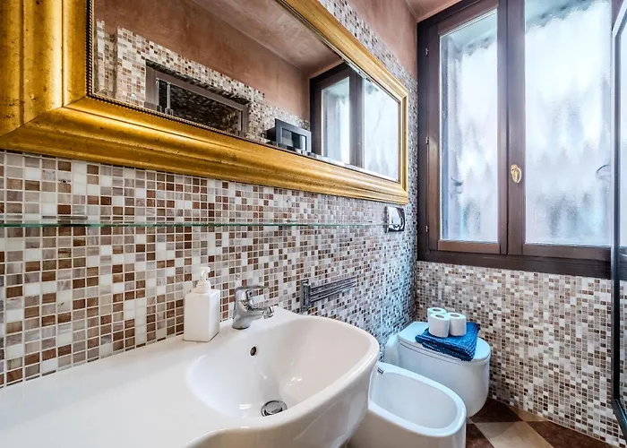 Campiello Tron * Venise